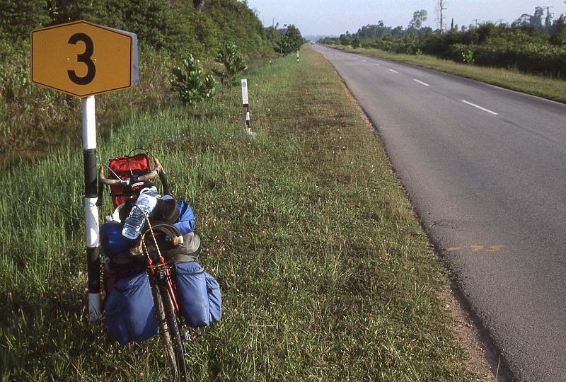 WT 0700 112-19 Malaysia.jpg